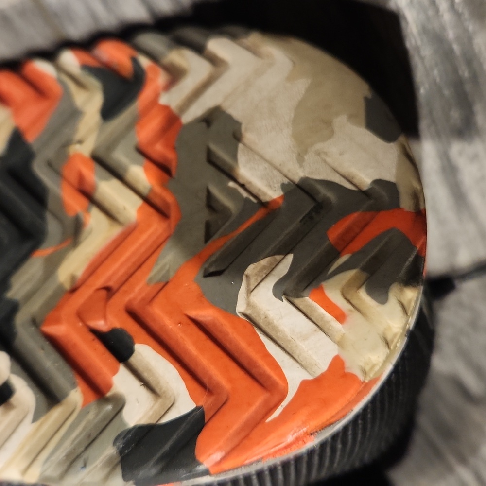 NOBULL Black Sneakers with Multicolor Camo Sole Women's Sz 10 - Picture 8 of 12